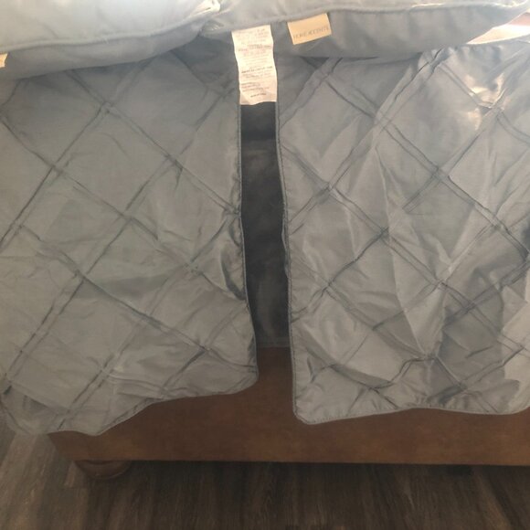 Home Accents set of two slate blue and brown throw pillows and standard shams - Picture 3 of 5